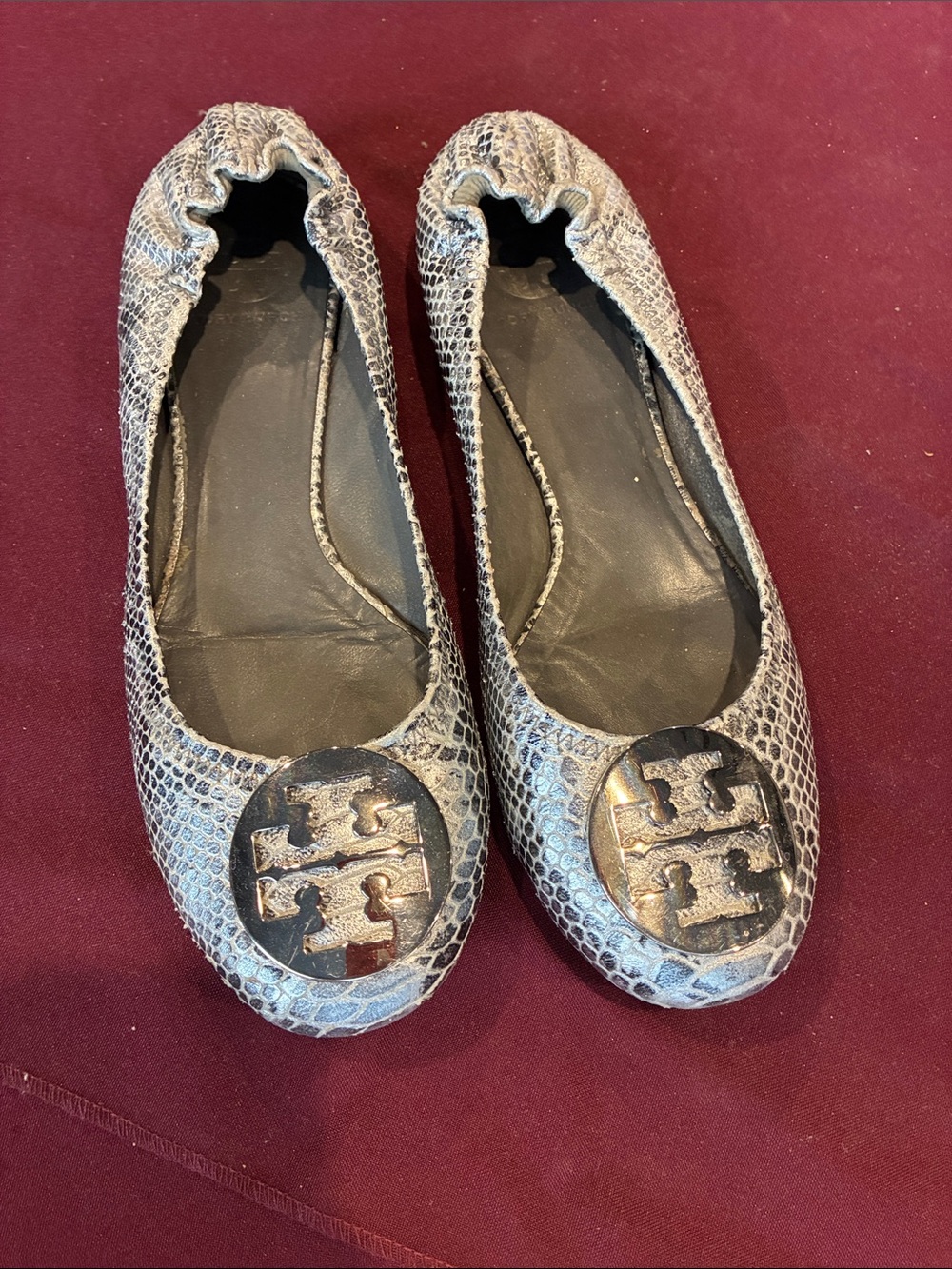 Tory Burch Silver Tone Snake-Print Logo Ballet Flats